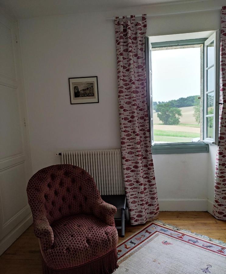 Le Logis Du Pradet Bed & Breakfast Moncrabeau Dış mekan fotoğraf